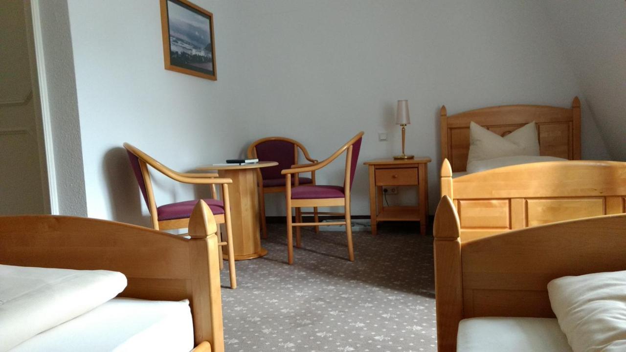 塔勒 Lindenhof / Gastehaus An Der Teufelsmauer酒店 外观 照片